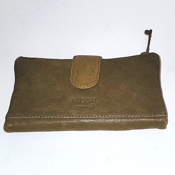 FOSSIL VINTAGE CLUTCH WALLET - Picture 1 of 8